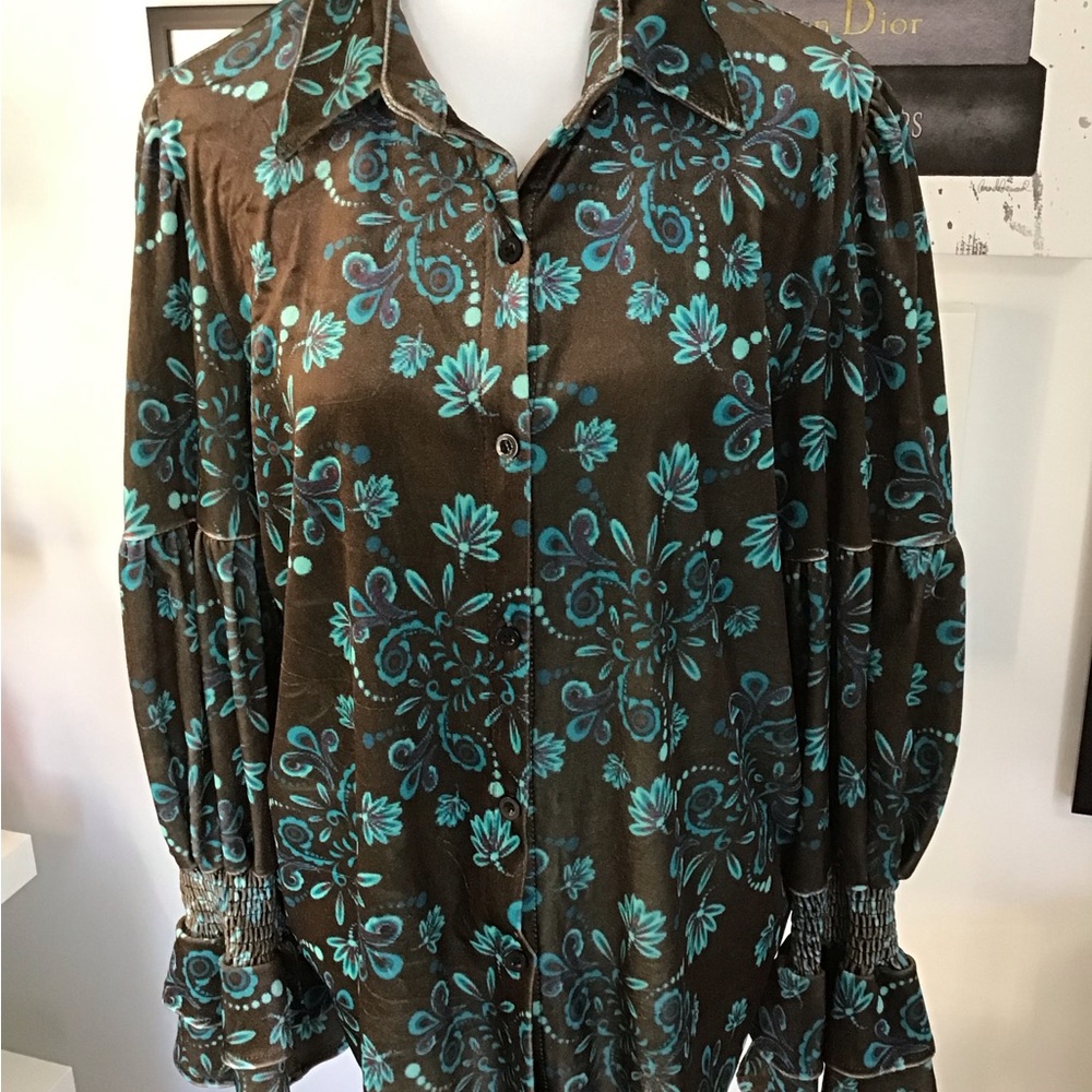 Women's Brown Floral Button-Up Blouse with Teal Print - Picture 2 of 5